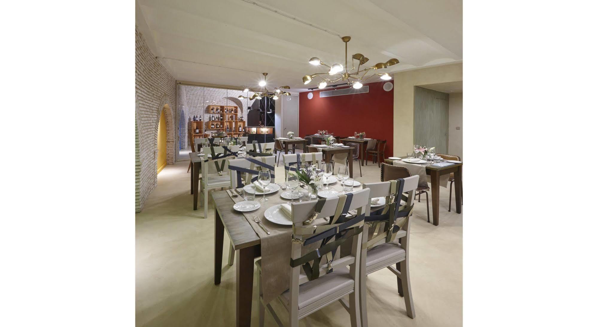 Hotel Galeria Essentia اراسنا المظهر الخارجي الصورة